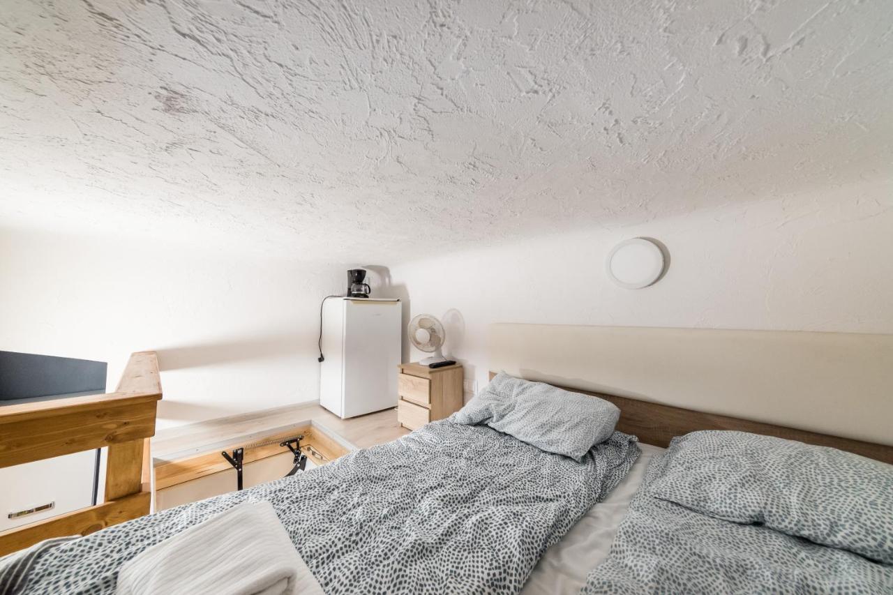 Micro Apartments 2,5 Qm - Najmniejsze Apartamenty Swiata 2,5 Mkw Krakow Luaran gambar