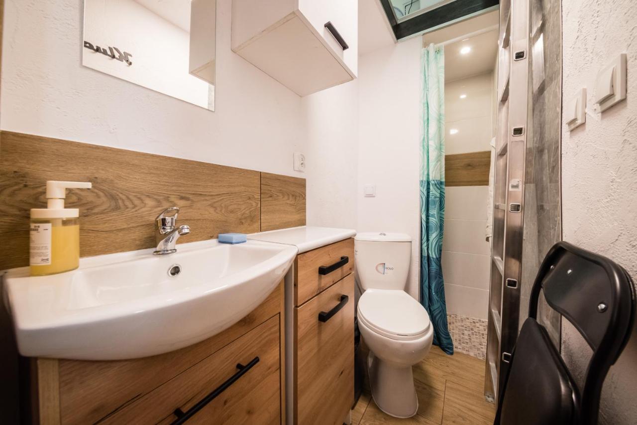 Micro Apartments 2,5 Qm - Najmniejsze Apartamenty Swiata 2,5 Mkw Krakow Luaran gambar