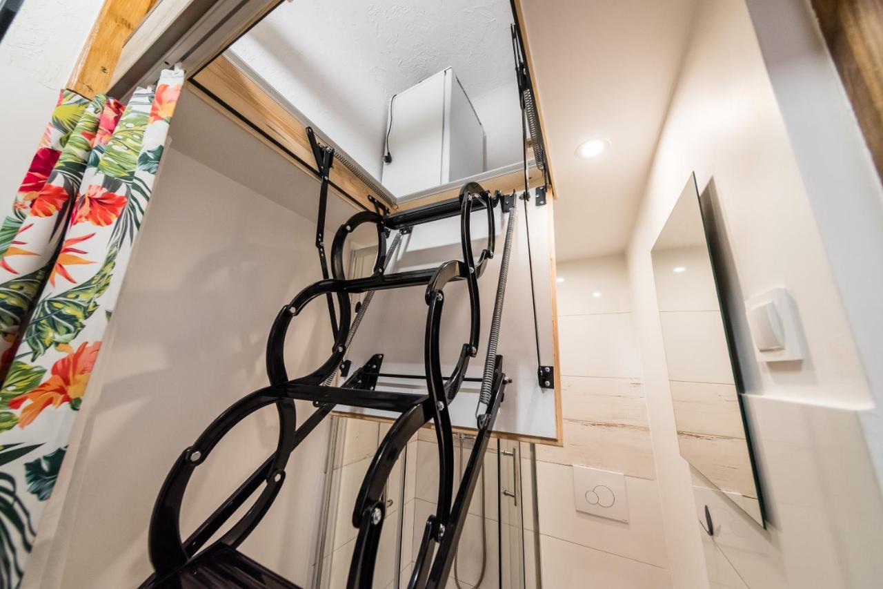 Micro Apartments 2,5 Qm - Najmniejsze Apartamenty Swiata 2,5 Mkw Krakow Luaran gambar